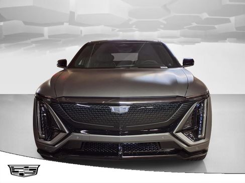 New 2026 Cadillac Lyriq V AWD/4WD image 2