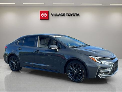Certified 2026 Toyota Corolla SE FWD image 7