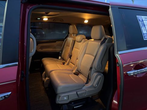 Used 2023 Honda Odyssey Touring image 28