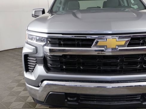 Used 2023 Chevrolet Silverado 1500 LT AWD/4WD image 11