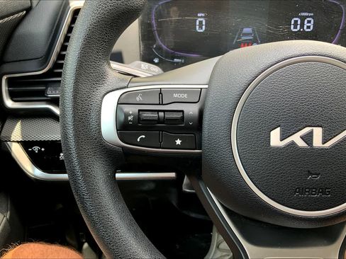 Used 2023 Kia Sportage LX FWD image 45