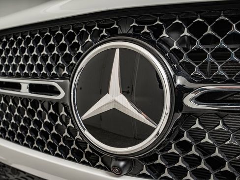 New 2026 Mercedes-Benz GLE 450 4MATIC Coupe image 12