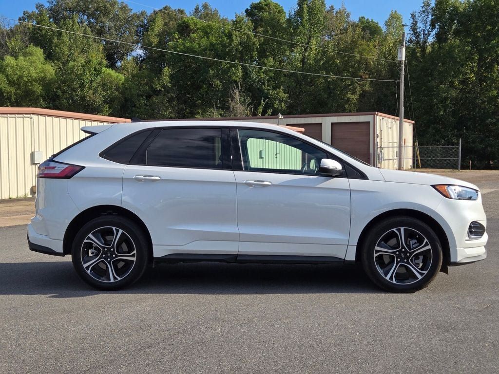 Used 2023 Ford Edge ST AWD/4WD image 6