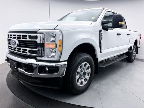 Used 2023 Ford F250 XLT w/ 360-Degree Camera Package image 11