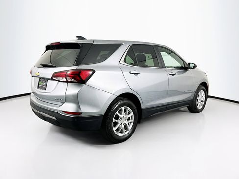 Used 2024 Chevrolet Equinox LT image 9
