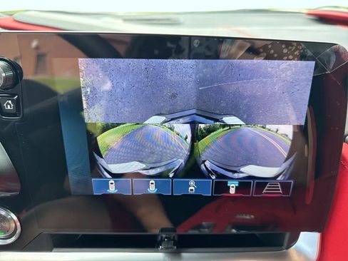 New 2024 Chevrolet Corvette Stingray w/ Z51 Performance Package image 22