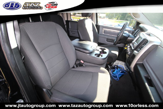 Used 2019 RAM 1500 Warlock AWD/4WD image 16