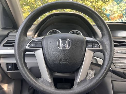 Used 2012 Honda Accord LX image 24