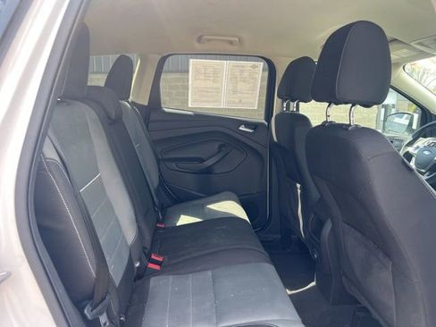 Used 2015 Ford Escape SE image 13