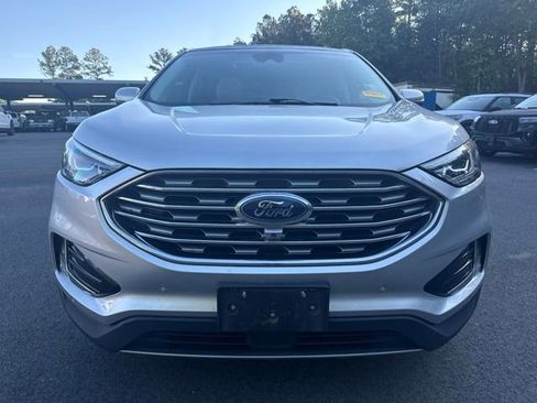 Used 2019 Ford Edge Titanium w/ Equipment Group 301A AWD/4WD image 7