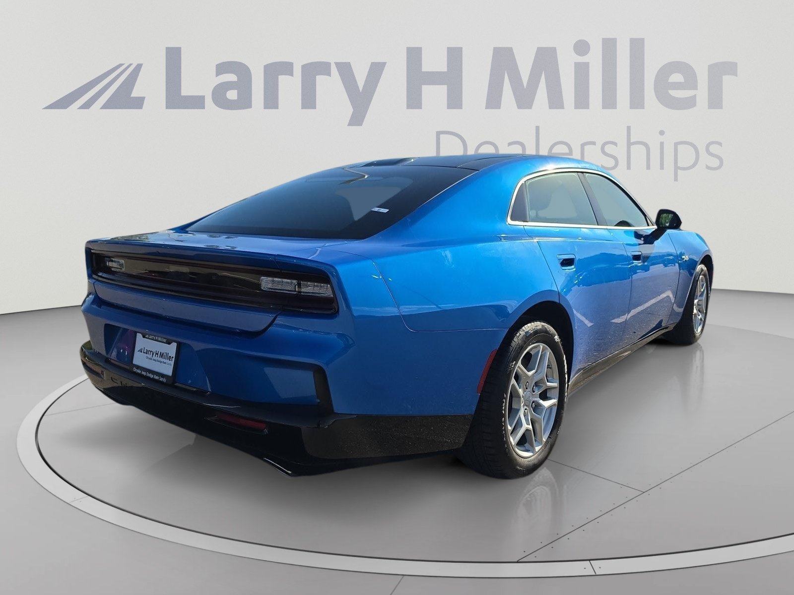 New 2026 Dodge Charger R/T AWD/4WD image 5