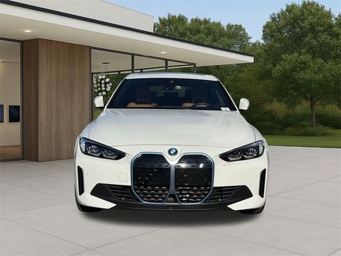 Certified 2024 BMW i4 eDrive35 w/ Convenience Package image 3