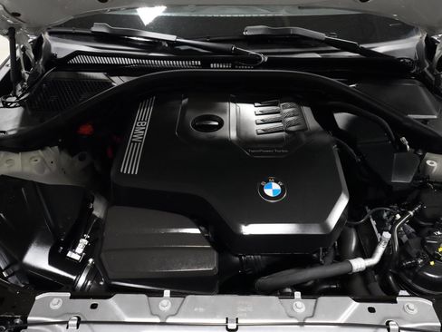 Used 2023 BMW 330i xDrive Sedan w/ Premium Package AWD/4WD image 25