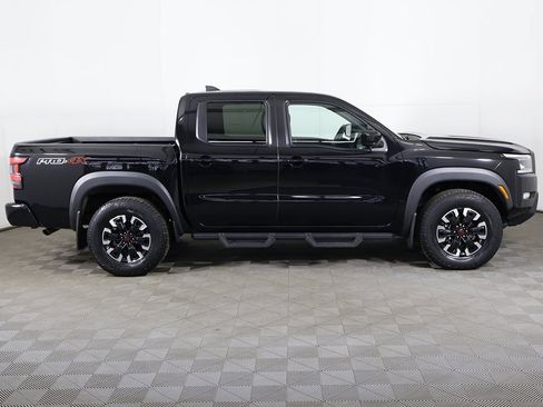 Used 2022 Nissan Frontier PRO-4X w/ Technology Package image 17