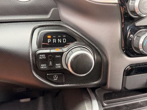 Used 2022 RAM 1500 Big Horn AWD/4WD image 18
