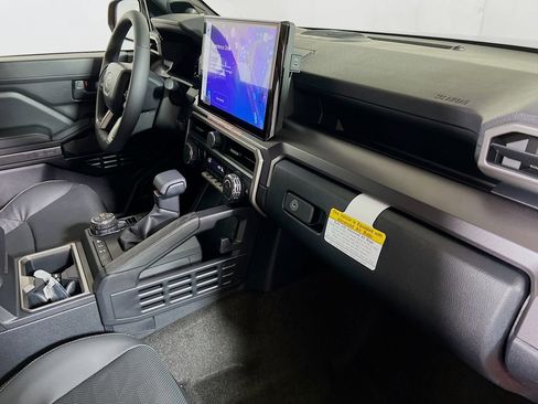 New 2026 Toyota 4Runner TRD Off-Road AWD/4WD image 23