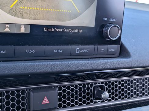 Used 2024 Honda Civic Sport image 16