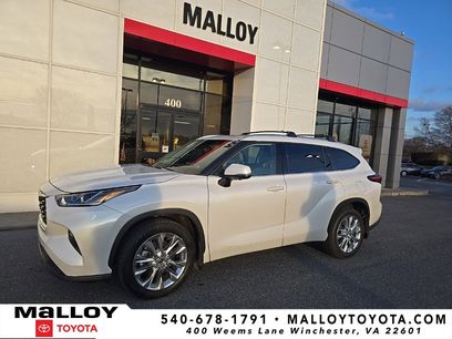 Used 2023 Toyota Highlander Limited