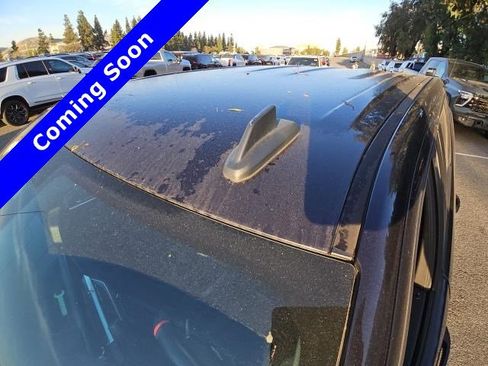 Used 2022 Chevrolet Silverado 1500 LT RWD image 9