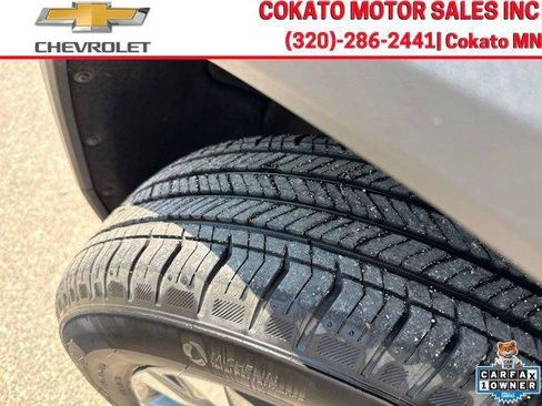 Used 2026 Chevrolet Equinox LT AWD/4WD image 9