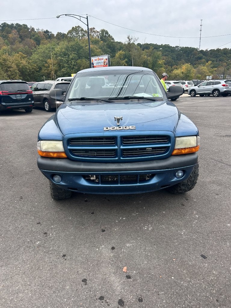 Used 2003 Dodge Dakota Sport AWD/4WD image 1