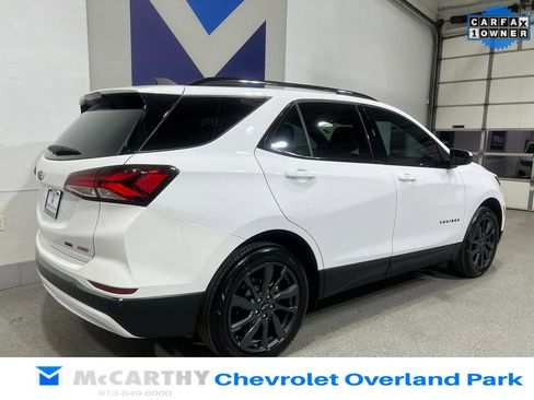 Used 2023 Chevrolet Equinox RS w/ LPO, Floor Liner Package image 5