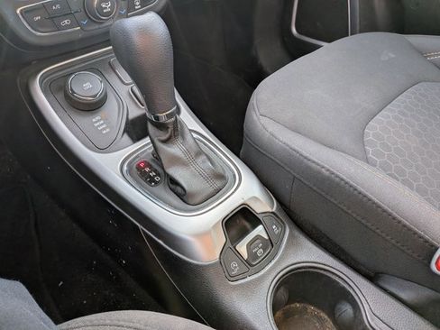 Used 2019 Jeep Compass Sport image 11