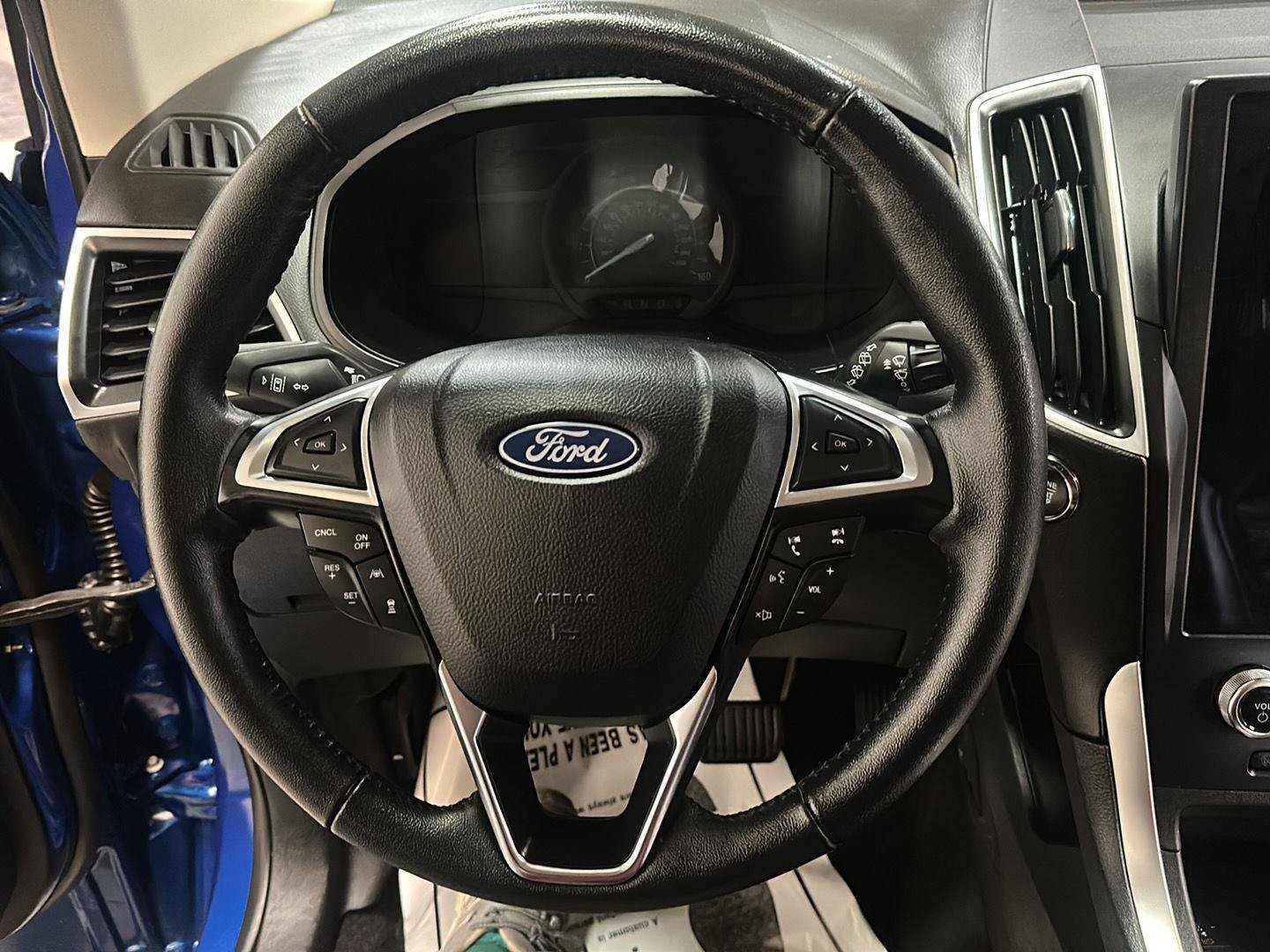 Used 2024 Ford Edge SEL AWD/4WD image 18