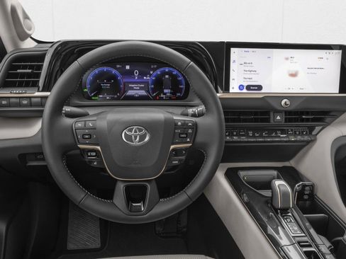 New 2026 Toyota Crown AWD/4WD image 4