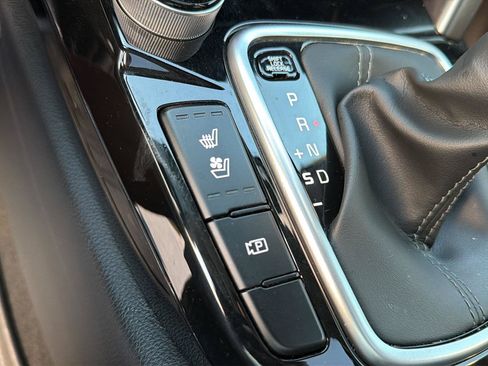 Used 2024 Kia Seltos SX w/ SX Sunroof Package AWD/4WD image 28