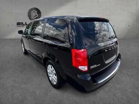 Used 2018 Dodge Grand Caravan SE FWD image 7