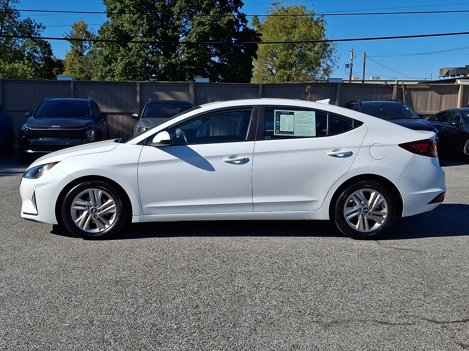 Used 2020 Hyundai Elantra Value Edition w/ Cargo Package (C1) FWD image 9