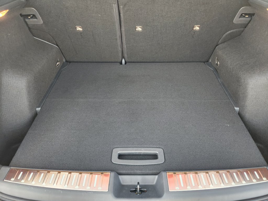 Used 2026 Nissan Kicks SR w/ SR Premium Package FWD image 35