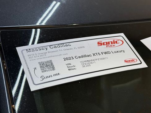 Certified 2023 Cadillac XT5 Luxury FWD image 48