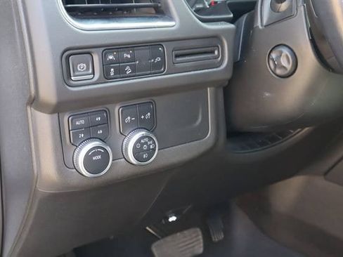 Used 2021 GMC Yukon XL AT4 w/ Rear Media and Nav Package AWD/4WD image 28