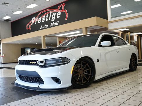 Used 2020 Dodge Charger Scat Pack w/ Plus Group RWD image 21