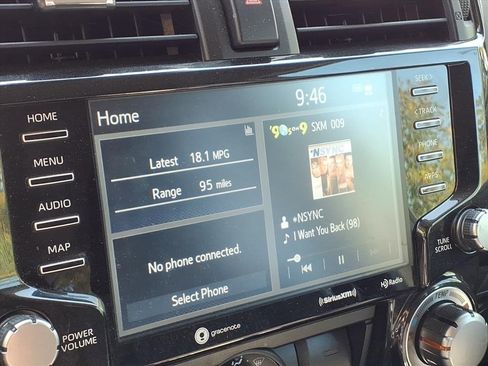 Used 2024 Toyota 4Runner TRD Off-Road image 26