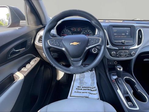 Used 2018 Chevrolet Equinox LS w/ LPO, Protection Package AWD/4WD image 9