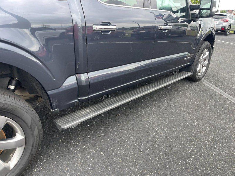 Used 2021 Ford F150 Lariat w/ Equipment Group 502A High AWD/4WD image 5