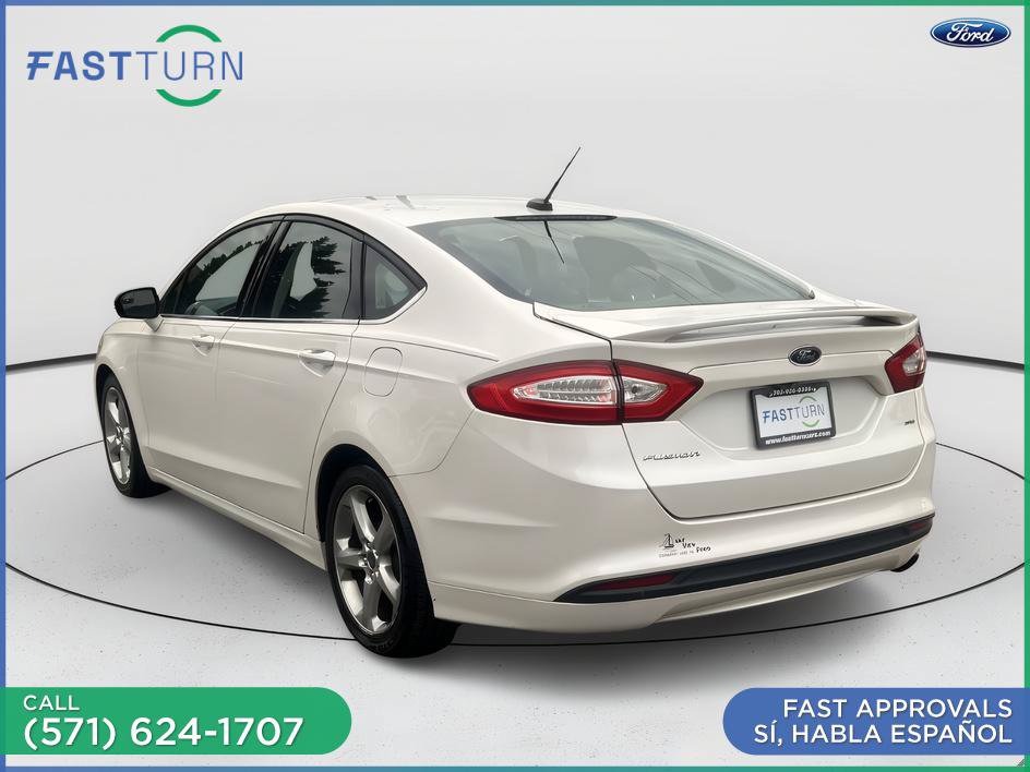 Used 2015 Ford Fusion SE w/ Equipment Group 201A FWD image 14