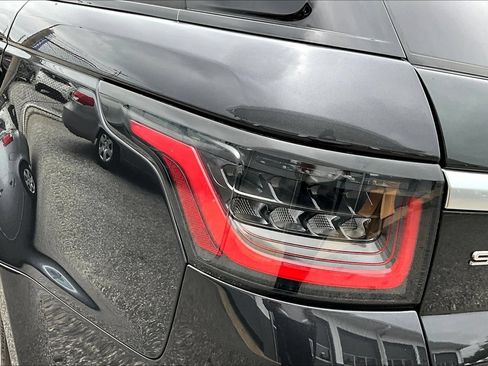 Used 2019 Land Rover Range Rover Sport HSE AWD/4WD image 22