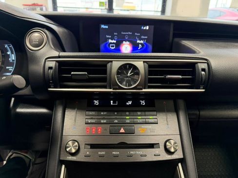 Used 2020 Lexus IS 350 F Sport image 43