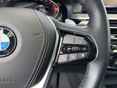 Used 2022 BMW 540i xDrive w/ Executive Package image 13
