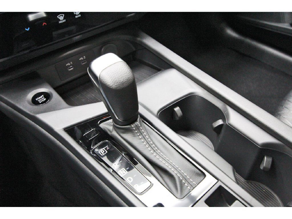 New 2026 Nissan Sentra SV w/ Floor Mat Package FWD image 26