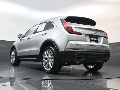 Used 2020 Cadillac XT4 Luxury w/ Cold Weather Package FWD image 27