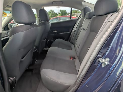 Used 2011 Chevrolet Cruze LT FWD image 11