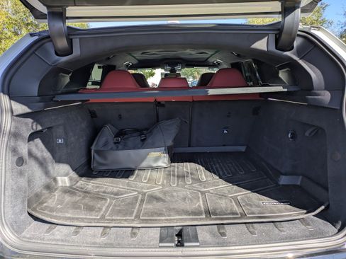 Used 2024 BMW XM image 12