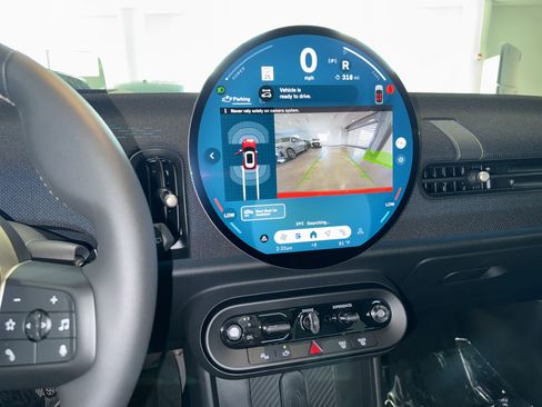 New 2026 MINI Cooper 2-Door Hardtop image 18