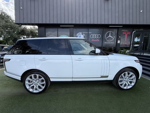 Used 2017 Land Rover Range Rover HSE AWD/4WD image 7
