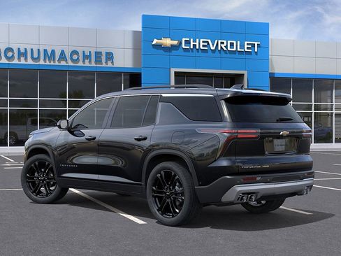 New 2026 Chevrolet Traverse LT image 3